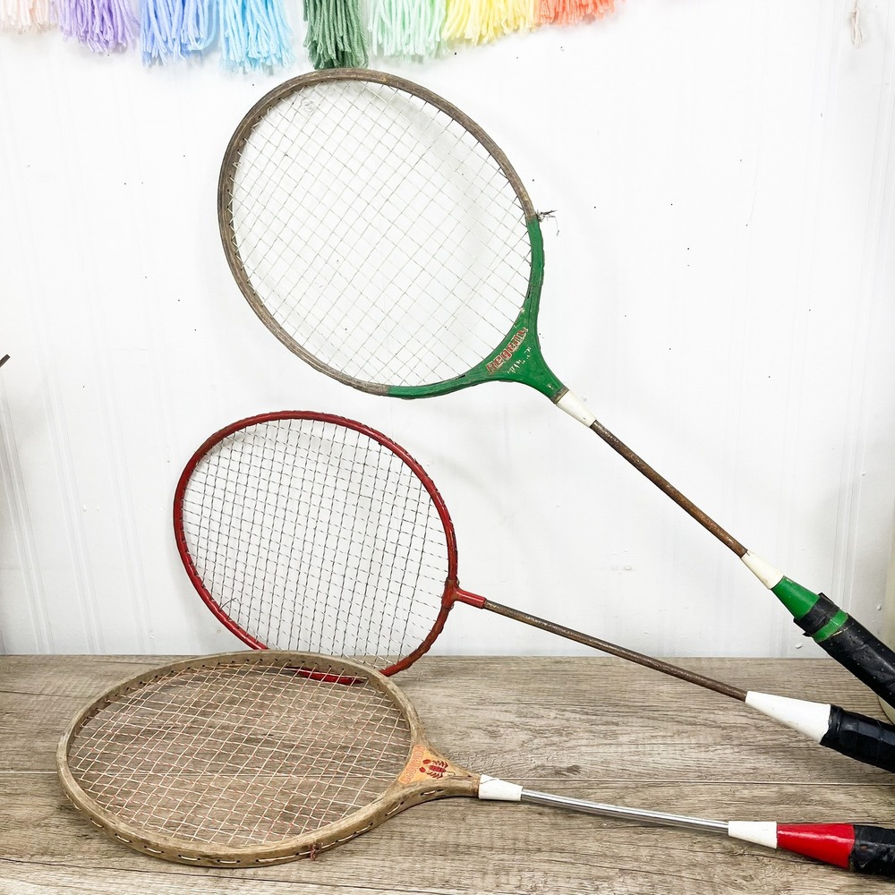 Vintage Badminton Racket Set Regent Scorpion Red Wood Metal Sports Decor 3pc